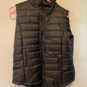 Rue 21 Black Vest | Large